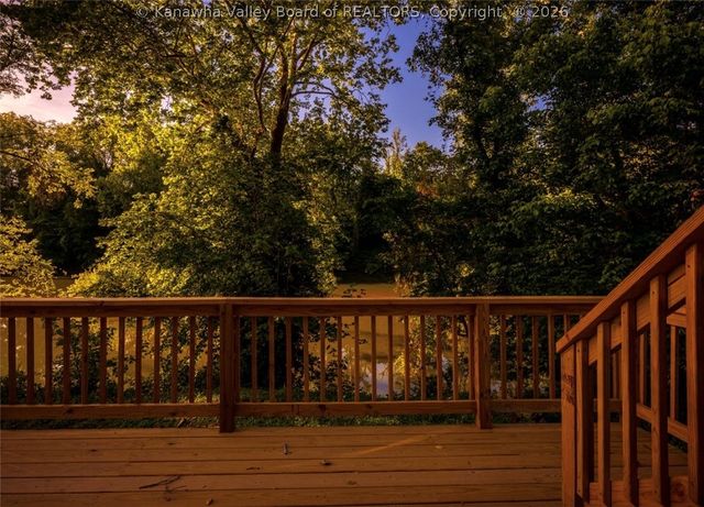 11546 Coal River Road, St Albans, WV 25177