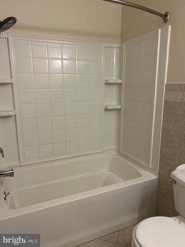 902 FITCH CT, Sewell, NJ 08080