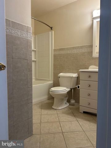 902 FITCH CT, Sewell, NJ 08080