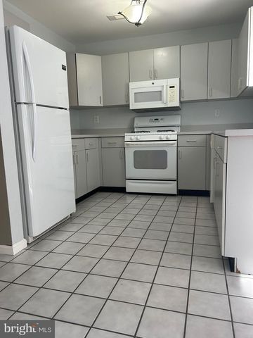 902 FITCH CT, Sewell, NJ 08080
