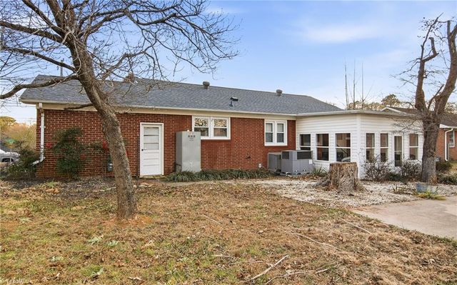 307 Sunrise Avenue, Asheboro, NC 27203