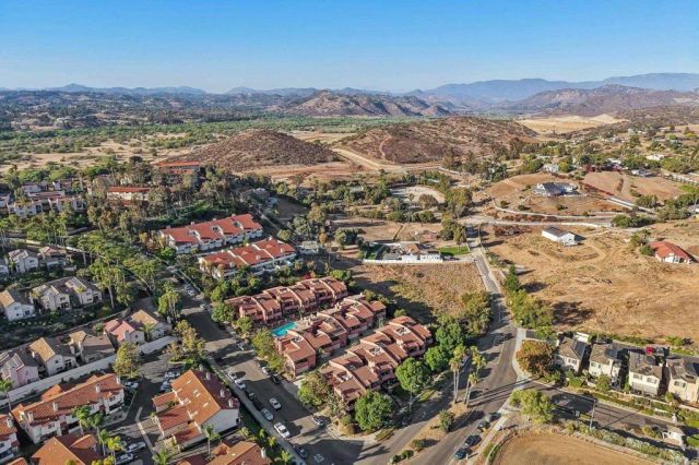 32078 Del Cielo Oeste, Bonsall, CA 92003