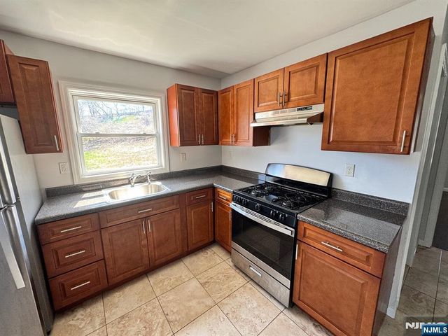 202 Mill Street, Paterson, NJ 07501