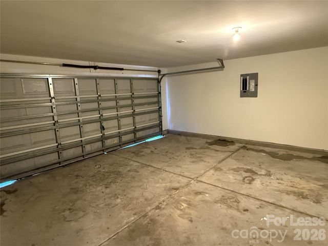 6319 Elliott Drive, Charlotte, NC 28216