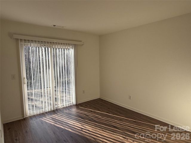 6319 Elliott Drive, Charlotte, NC 28216