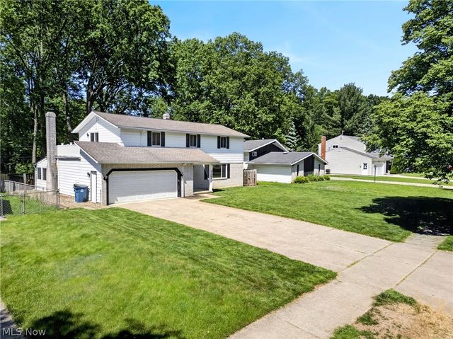 27864 Edgepark Boulevard, North Olmsted, OH 44070