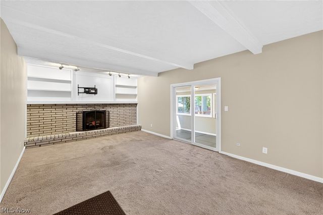 27864 Edgepark Boulevard, North Olmsted, OH 44070