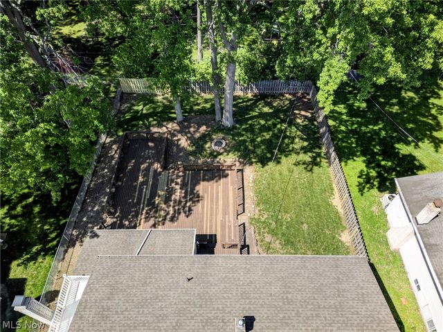 27864 Edgepark Boulevard, North Olmsted, OH 44070