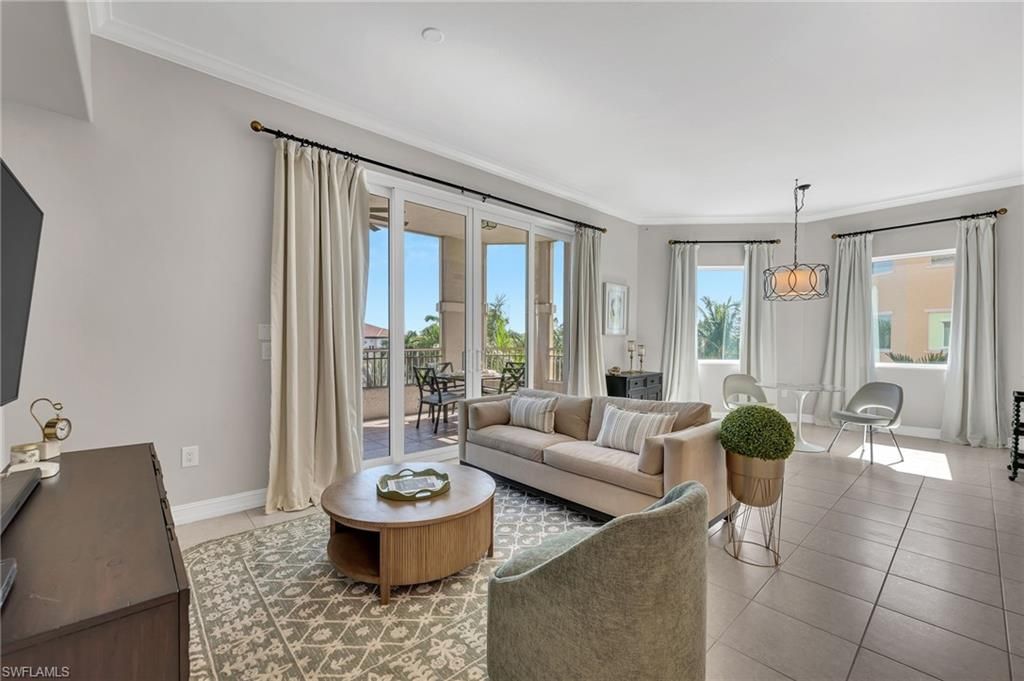 2738 Tiburon BLVD E 406, NAPLES, FL 34109 — photo 4