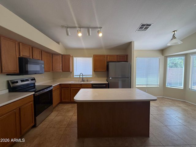 1289 W Maria Lane, Tempe, AZ 85284