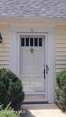 51 Village Green Circle, Southern Pines, NC 28387