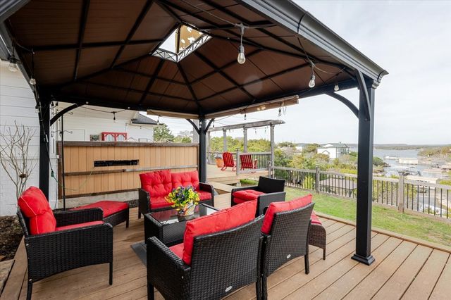 1002 Cedar Drive, Possum Kingdom Lake, TX 76449