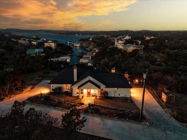 1002 Cedar Drive, Possum Kingdom Lake, TX 76449