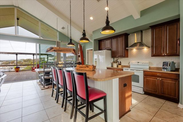 1002 Cedar Drive, Possum Kingdom Lake, TX 76449