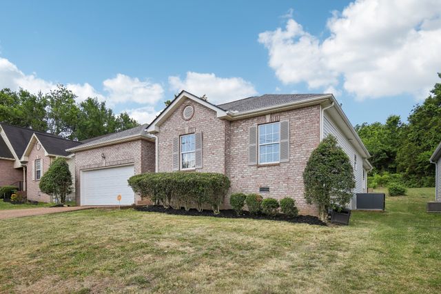 2812 Stokers Ln, N, Nashville, TN 37207