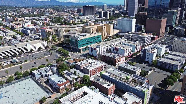 1311 Ingraham Street, Los Angeles, CA 90017