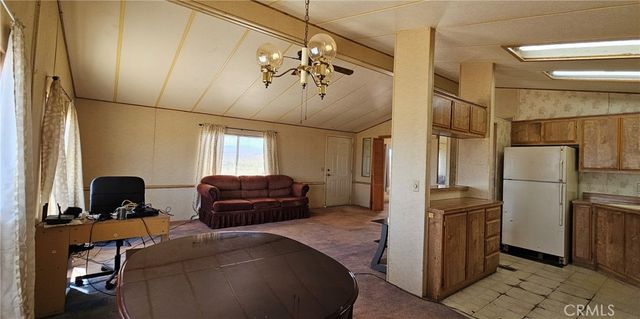 1760 Valleyview, 29 Palms, CA 92277