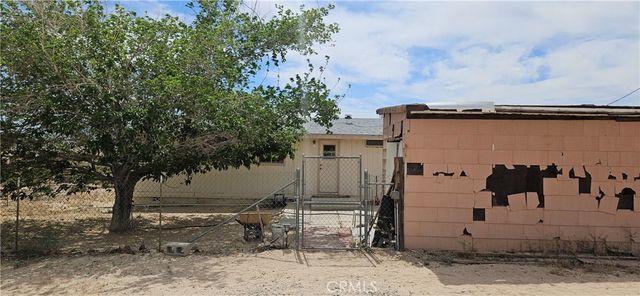 1760 Valleyview, 29 Palms, CA 92277