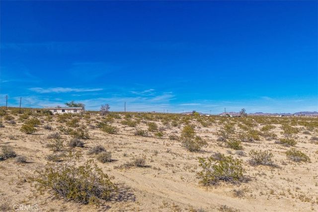 1760 Valleyview, 29 Palms, CA 92277