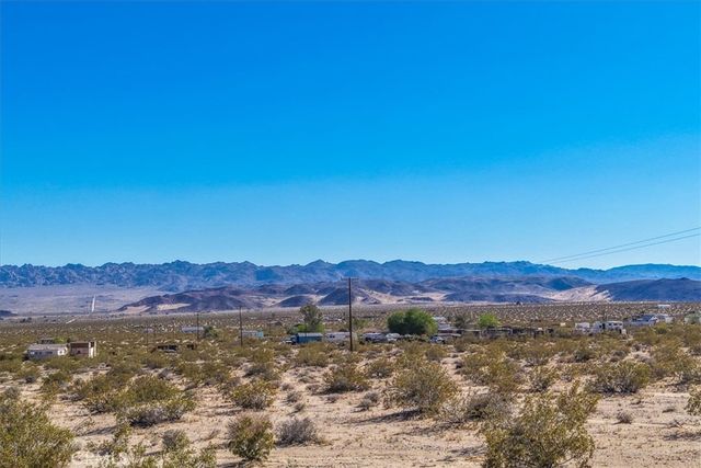 1760 Valleyview, 29 Palms, CA 92277