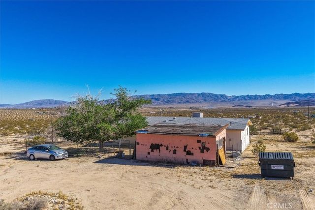 1760 Valleyview, 29 Palms, CA 92277