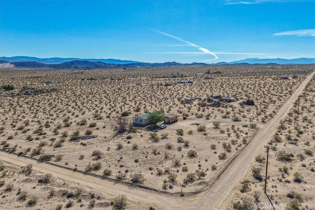 1760 Valleyview, 29 Palms, CA 92277