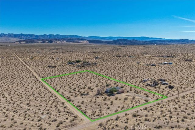 1760 Valleyview, 29 Palms, CA 92277