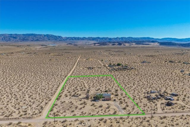 1760 Valleyview, 29 Palms, CA 92277