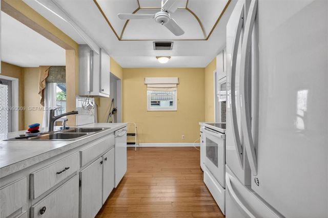 1104 Ocean Avenue, Boynton Beach, FL 33426