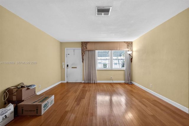 1104 Ocean Avenue, Boynton Beach, FL 33426