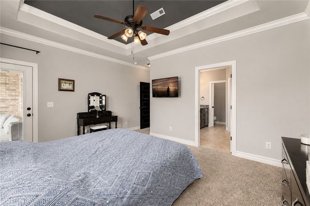 2803 SW Hazelnut Avenue, Bentonville, AR 72713