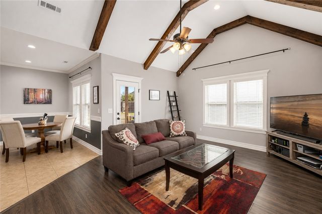 2803 SW Hazelnut Avenue, Bentonville, AR 72713
