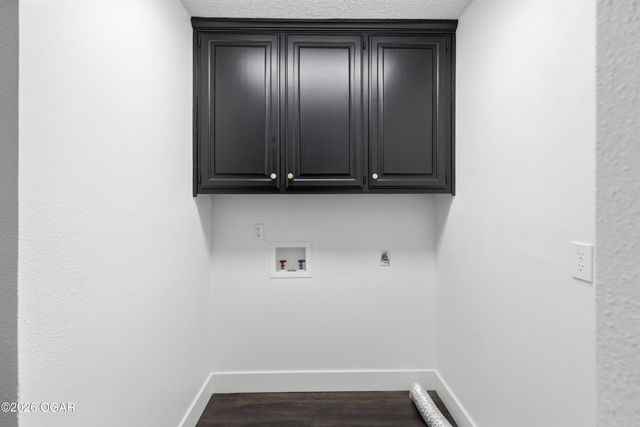 3030 W 16th Street, Joplin, MO 64801