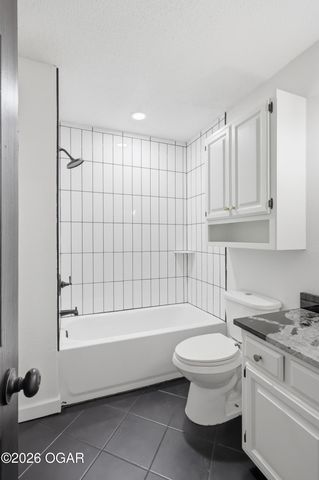 3030 W 16th Street, Joplin, MO 64801