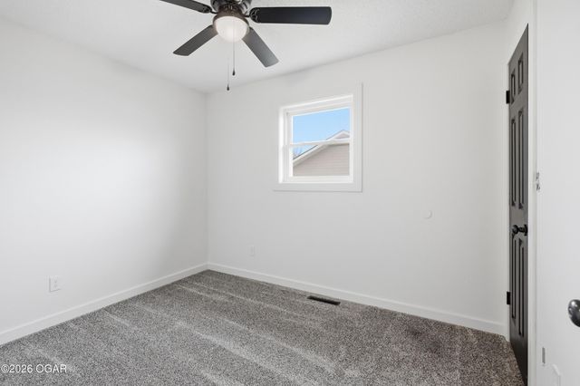 3030 W 16th Street, Joplin, MO 64801