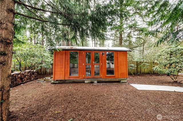 22621 95th Avenue SE, Woodinville, WA 98077