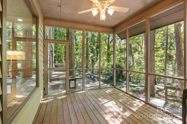 19322 Yachtman Drive, Cornelius, NC 28031