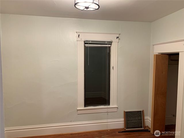 1522 Taylor Avenue N, Seattle, WA 98109