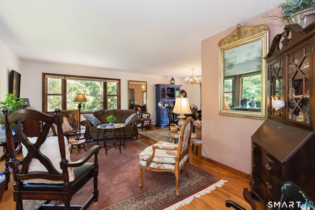 1 Red Barn Road, Oxford, CT 06478