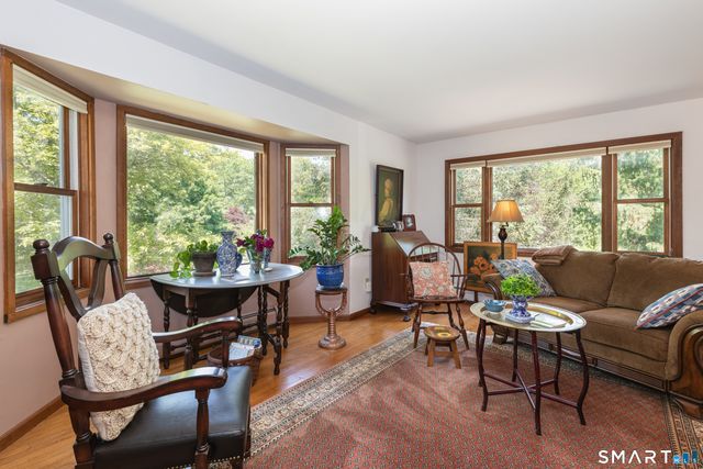 1 Red Barn Road, Oxford, CT 06478