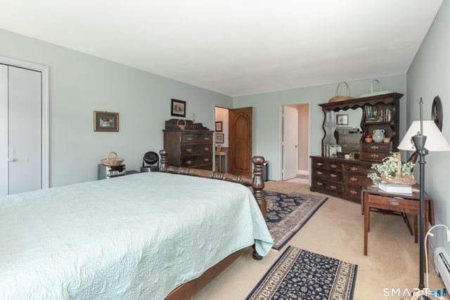 1 Red Barn Road, Oxford, CT 06478