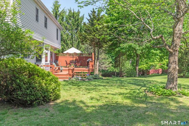 1 Red Barn Road, Oxford, CT 06478