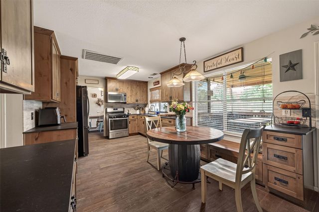 830 Sierra Lake Dr, Katy, TX 77450