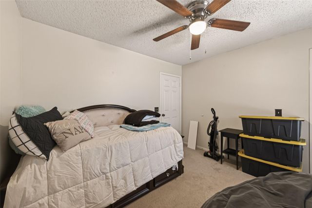 830 Sierra Lake Dr, Katy, TX 77450