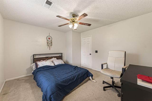 830 Sierra Lake Dr, Katy, TX 77450