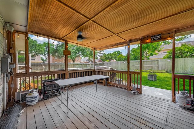 830 Sierra Lake Dr, Katy, TX 77450