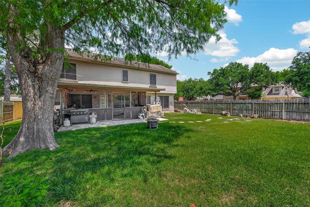 830 Sierra Lake Dr, Katy, TX 77450