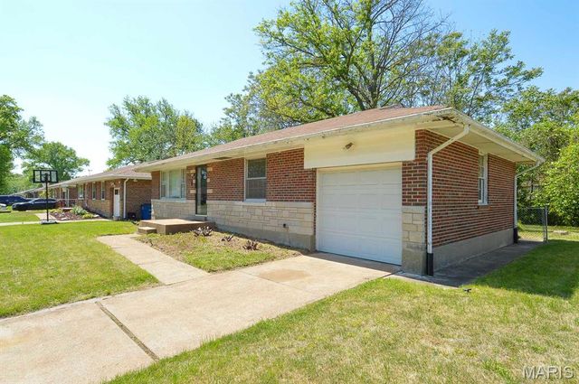 247 Royce Drive, Ferguson, MO 63135