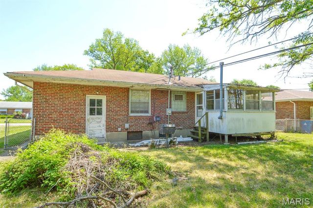 247 Royce Drive, Ferguson, MO 63135