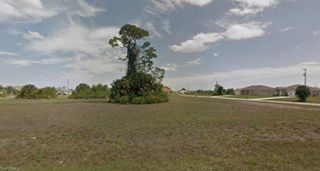2827 Santa Barbara BLVD N, Cape Coral, FL 33993